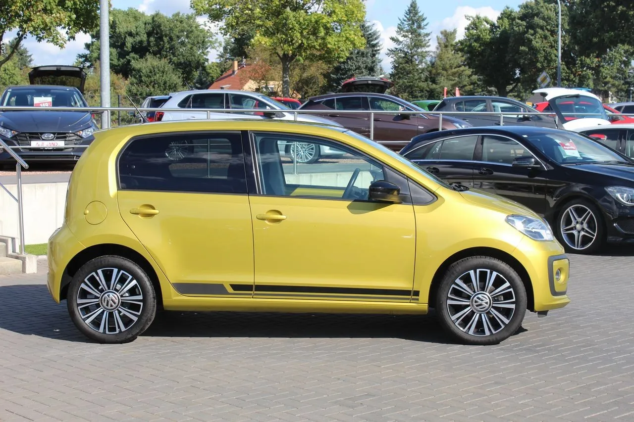 Volkswagen up! 1.0 high up! Navi Sitzheizung...  Image 4