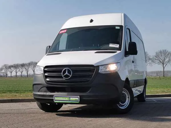 Mercedes-Benz Sprinter 314 L2H2 MBUX RWD Airco Image 1